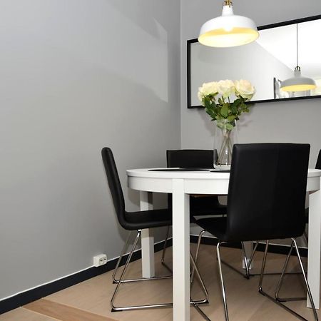 Forenom Serviced Apartments Oslo Rosenhoff Bagian luar foto